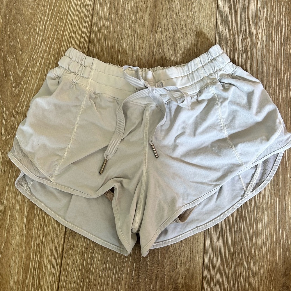 Hotty Hot Low-Rise Lined Short 2.5"